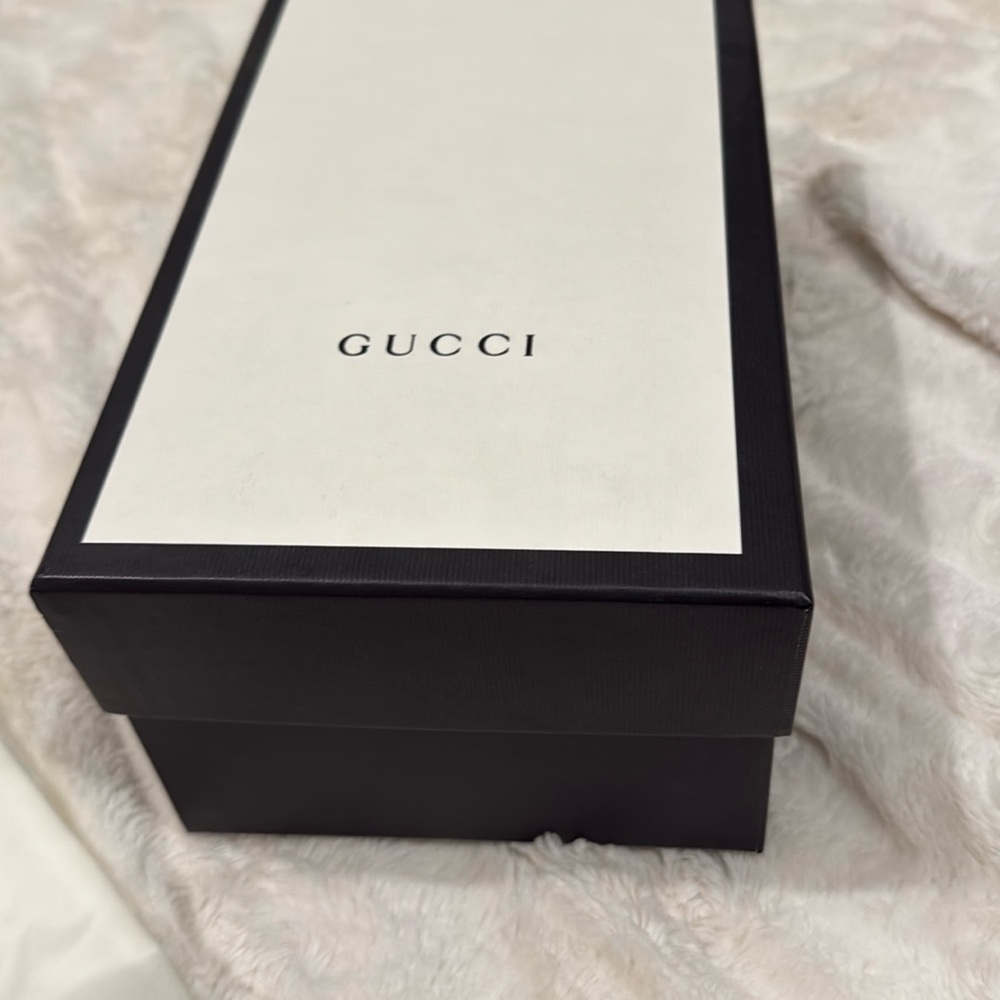 Gucci box w dust bags